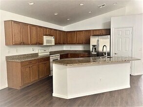 12841 W Corrine Dr in El Mirage, AZ - Building Photo - Building Photo