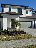 10927 Salt Bay Way in Ft. Myers, FL - Building Photo