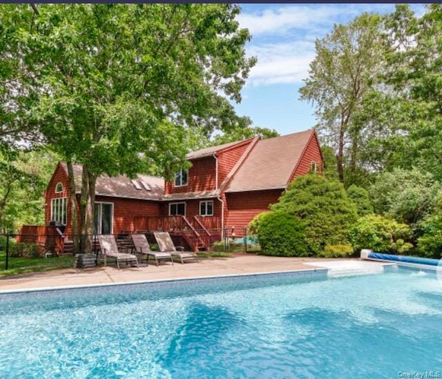 property at 12 Hildreth Rd