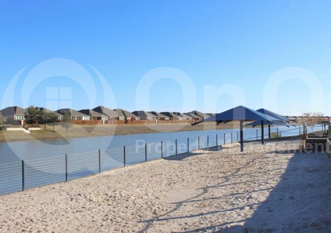 property at 204 Thresher Ln