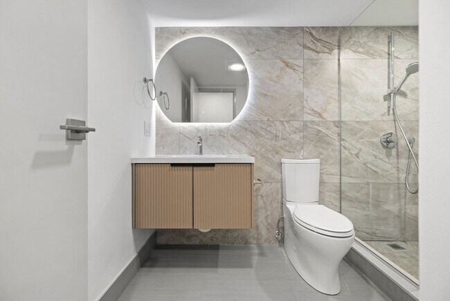 1243 Beacon St in Brookline, MA - Building Photo - Building Photo