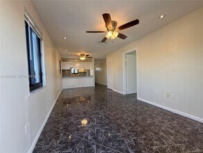 3525 SW 92nd Ave in Miami, FL - Building Photo - Building Photo