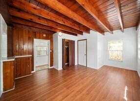 625 Selkirk St in West Palm Beach, FL - Building Photo