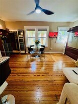 536 14th St in Miami Beach, FL - Building Photo