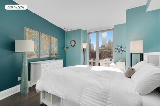 50 Riverside Blvd in New York, NY - Building Photo - Building Photo