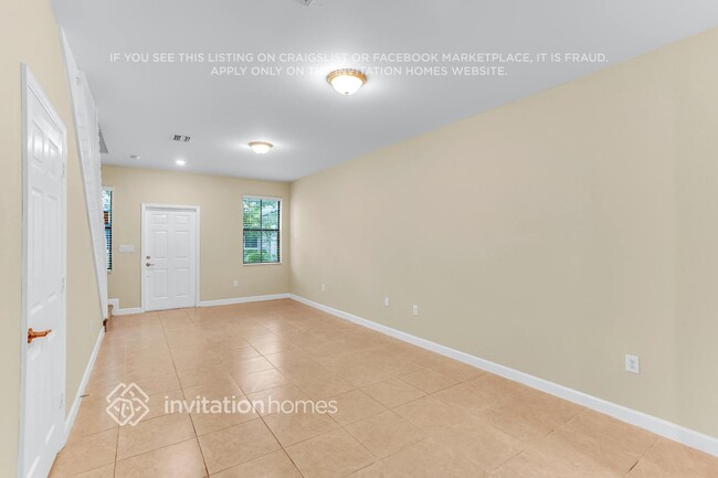 1627 SW 29th St in Fort Lauderdale, FL - Foto de edificio - Building Photo
