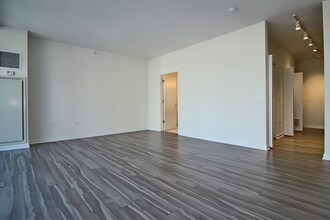 803 N LaSalle St in Chicago, IL - Building Photo - Building Photo
