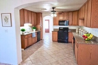 720 E Brenda Dr in Casa Grande, AZ - Building Photo - Building Photo