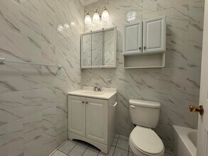 58 Bostwick Ave in Jersey City, NJ - Building Photo - Building Photo