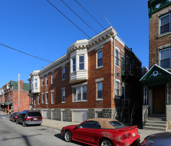 Belgium Apartments in Philadelphia, PA - Building Photo - Building Photo