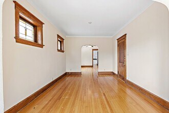 3936 N Marshfield Ave in Chicago, IL - Building Photo - Building Photo