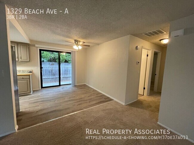 1329 Beach Ave in Marysville, WA - Building Photo - Building Photo