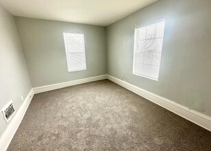 1402 N 21st Ave in Minneapolis, MN - Building Photo - Building Photo