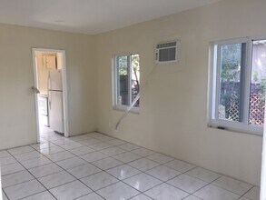 1308 NW 4th St in Fort Lauderdale, FL - Building Photo - Building Photo