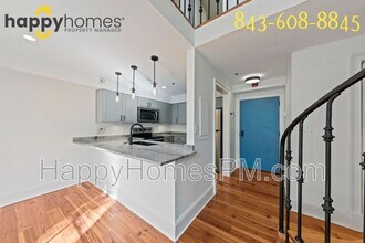 377 King St in Charleston, SC - Foto de edificio - Building Photo