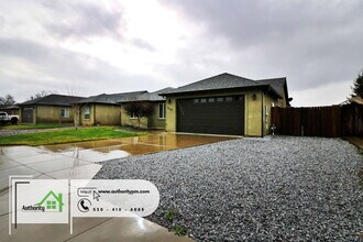 3550 Cazadero Wy in Anderson, CA - Building Photo - Building Photo