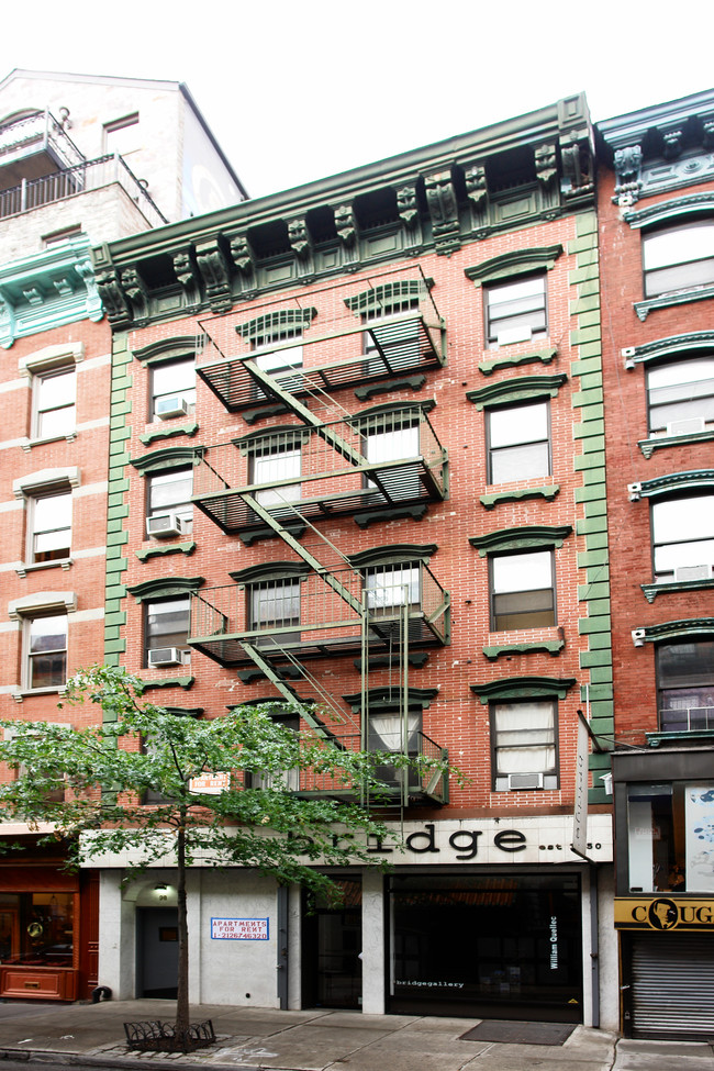 98 Orchard St in New York, NY - Building Photo - Building Photo