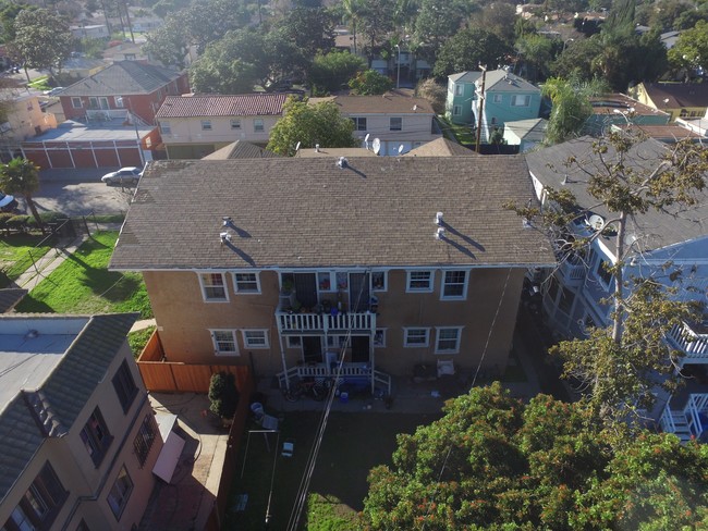 1932 Henderson Ave in Long Beach, CA - Building Photo - Building Photo