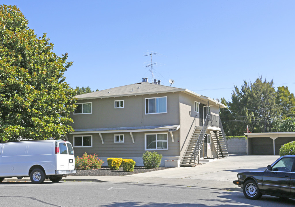 1806 Higdon Ave in Mountain View, CA - Building Photo