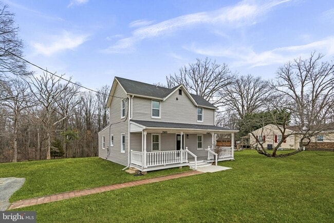 property at 10530 Scaggsville Rd