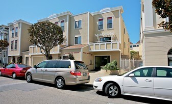Monsignor Lyne in San Francisco, CA - Building Photo