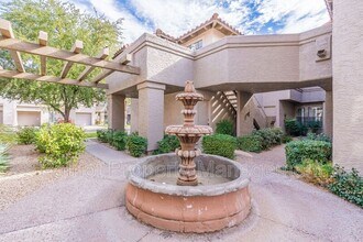 10019 E Mountain View Rd in Scottsdale, AZ - Foto de edificio - Building Photo