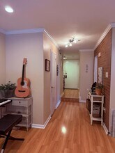 64 Hampshire Dr in Plainsboro, NJ - Building Photo - Building Photo