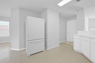 22703 Holly Lake Dr in Katy, TX - Building Photo - Building Photo