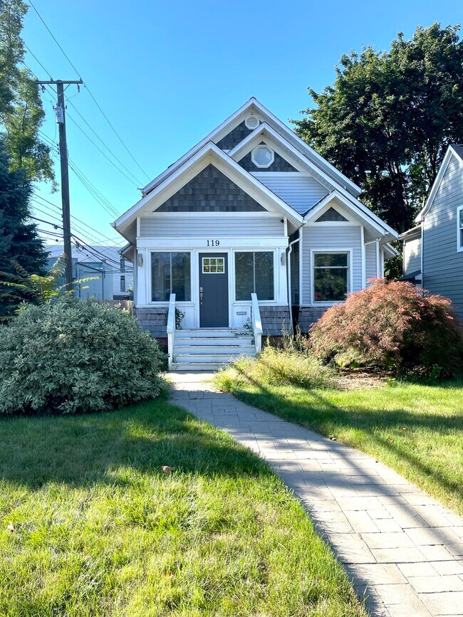 119 Crane Ave in Royal Oak, MI - Building Photo - Building Photo