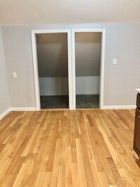 1150 Main St, Unit 3 - 6