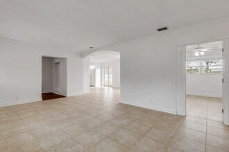 2130 Pope Ave in South Daytona, FL - Building Photo - Building Photo
