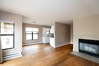 200 Shoreline Ct in Richmond, CA - Building Photo - Building Photo