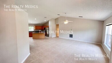 1874 W Cooper Dr in Deltona, FL - Building Photo - Building Photo