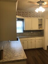107 Treemont St in Tivoli, TX - Building Photo - Building Photo