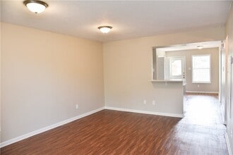 1902 Woodsman Dr, Unit B in College Station, TX - Building Photo - Building Photo