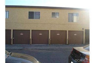 6476 Paramount Blvd in Long Beach, CA - Building Photo - Building Photo