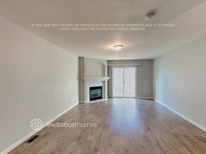 11845 E Kepner Dr in Aurora, CO - Building Photo - Building Photo