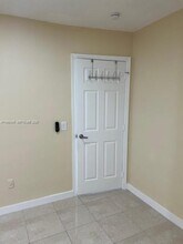 2820 SW 65th Ave in Miramar, FL - Building Photo - Building Photo