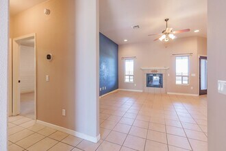 3 bed 2 bath beautiful home! in Alamogordo, NM - Building Photo - Building Photo