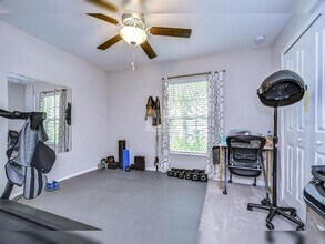 1412 Tahitian Sunrise Dr in Plant City, FL - Building Photo - Building Photo