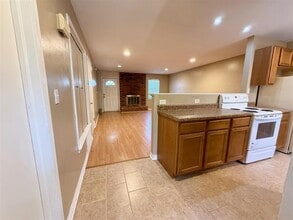 2329 Heatherfield Ln in Norman, OK - Building Photo - Building Photo