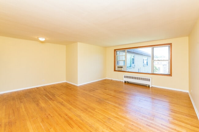 2625 W Fitch Ave in Chicago, IL - Building Photo - Building Photo