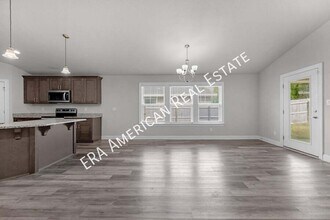 7424 Gordon Evans Rd in Navarre, FL - Building Photo - Building Photo