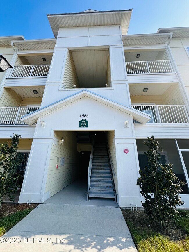 property at 4966 Key Lime Dr