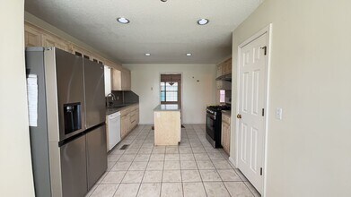 3825 W El Paso St S in Broken Arrow, OK - Building Photo - Building Photo