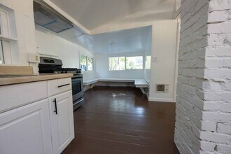 1411 Bonnell Dr in Topanga, CA - Building Photo - Building Photo