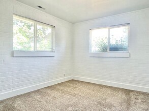 370 E 200 N in Bountiful, UT - Building Photo - Building Photo