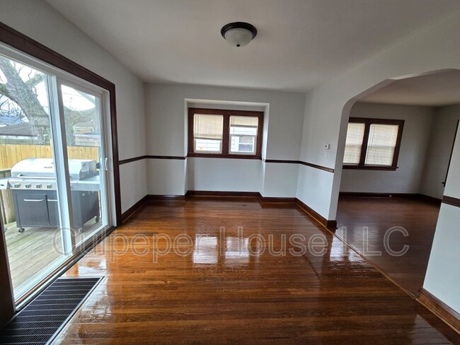 2826 Algonquin Pkwy in Toledo, OH - Building Photo - Building Photo
