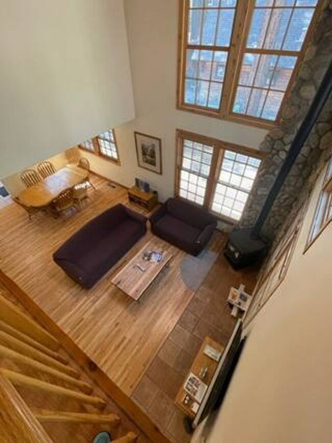 2734 Hank Monk Ave in South Lake Tahoe, CA - Building Photo - Building Photo