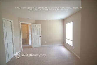 7154 Kendall Heath Way in Land O Lakes, FL - Foto de edificio - Building Photo